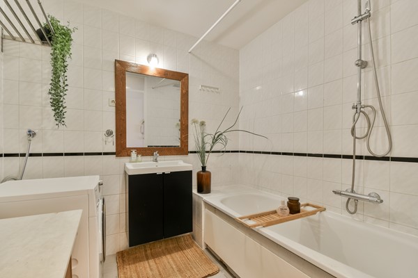 Medium property photo - Kempenlaan 151, 1066 RB Amsterdam